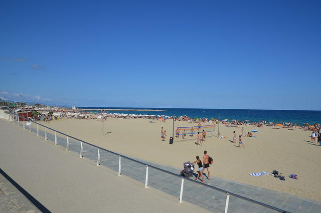 Stéphane D / Flickr / CC-BY-SA 2.0 Пляж Нова Икария